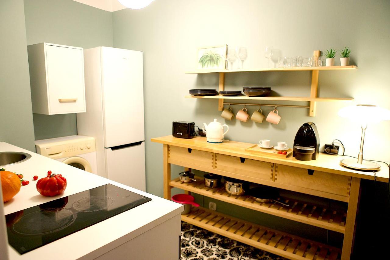 P&O Serviced Apartments Kinowa Varsovie Extérieur photo
